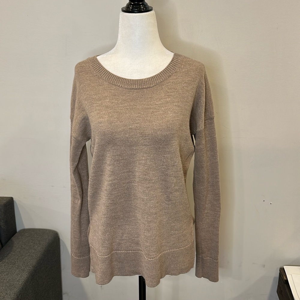 Babaton‎ 100% Merino Wool Sweater